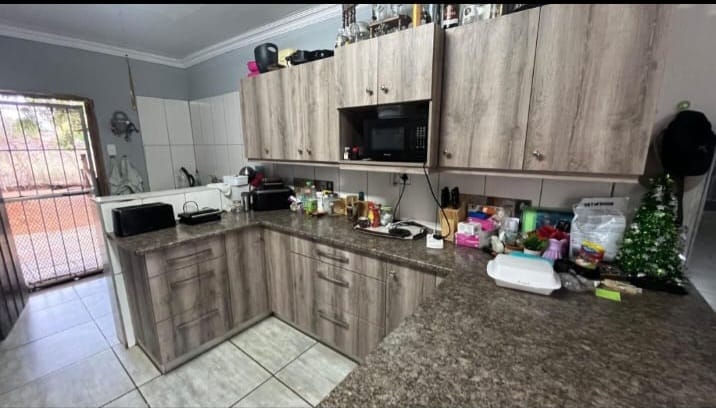 4 Bedroom Property for Sale in Kuruman Northern Cape